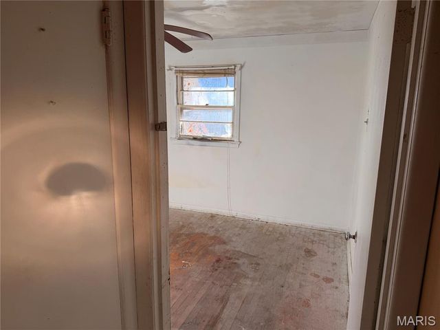 2163 Wageley Place, St Louis, MO 63133