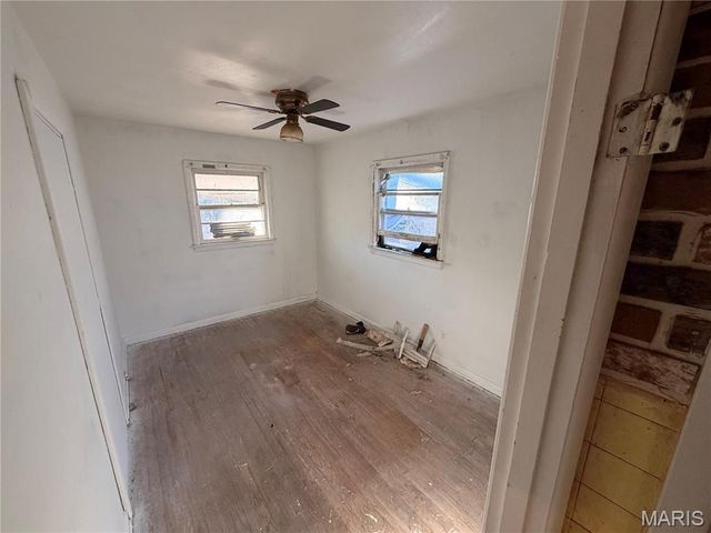 2163 Wageley Place, St Louis, MO 63133