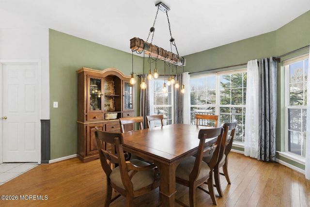 9 Kindling Way, Jackson, NJ 08527