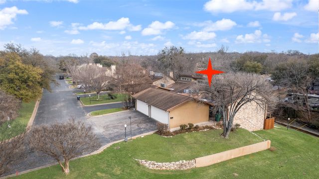 5702 Meadow Wood Lane, Fort Worth, TX 76112