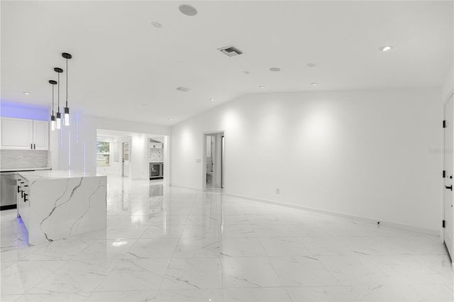 210 PALERMO PLACE, The Villages, FL 32159