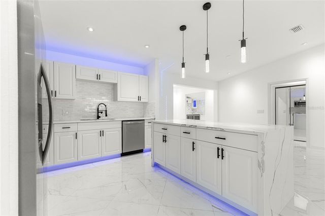 210 PALERMO PLACE, The Villages, FL 32159