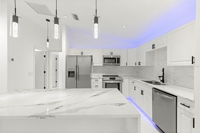 210 PALERMO PLACE, The Villages, FL 32159