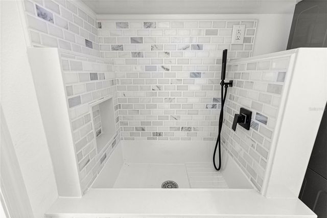 210 PALERMO PLACE, The Villages, FL 32159