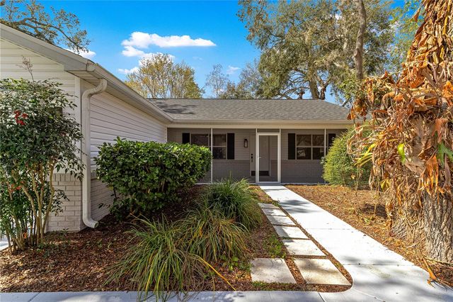 210 PALERMO PLACE, The Villages, FL 32159