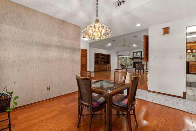 9203 Bigbury, San Antonio, TX 78254