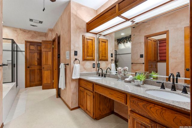 9203 Bigbury, San Antonio, TX 78254