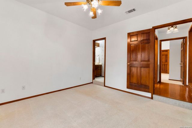 9203 Bigbury, San Antonio, TX 78254