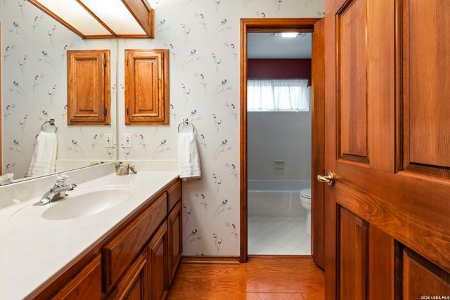 9203 Bigbury, San Antonio, TX 78254