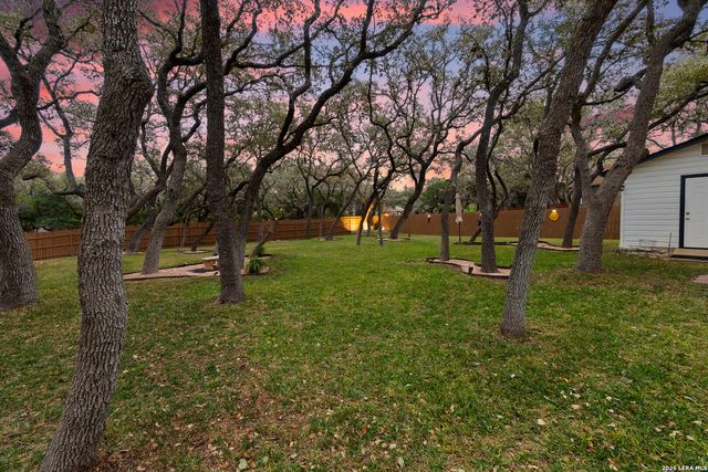 9203 Bigbury, San Antonio, TX 78254