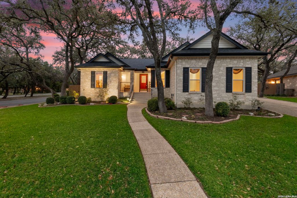 9203 Bigbury, San Antonio, TX 78254