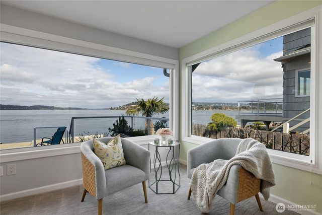 1838 Day Island Boulevard W, University Place, WA 98466