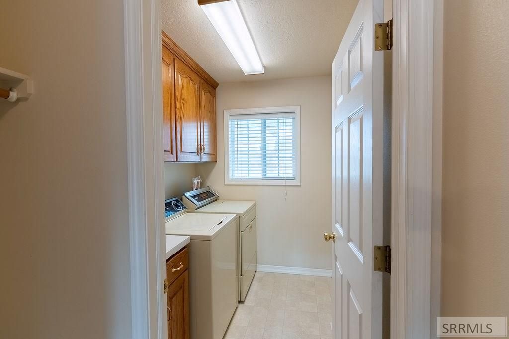 Image 16 of property listing at 6138 N 12th E, Idaho Falls, ID 83401