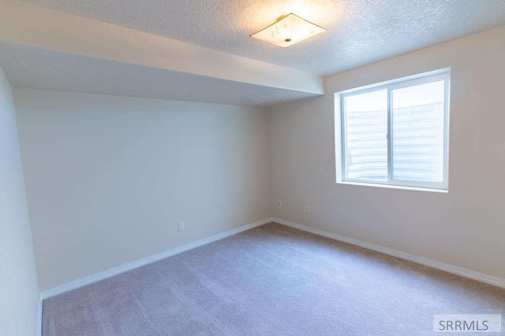 Image 31 of property listing at 6138 N 12th E, Idaho Falls, ID 83401