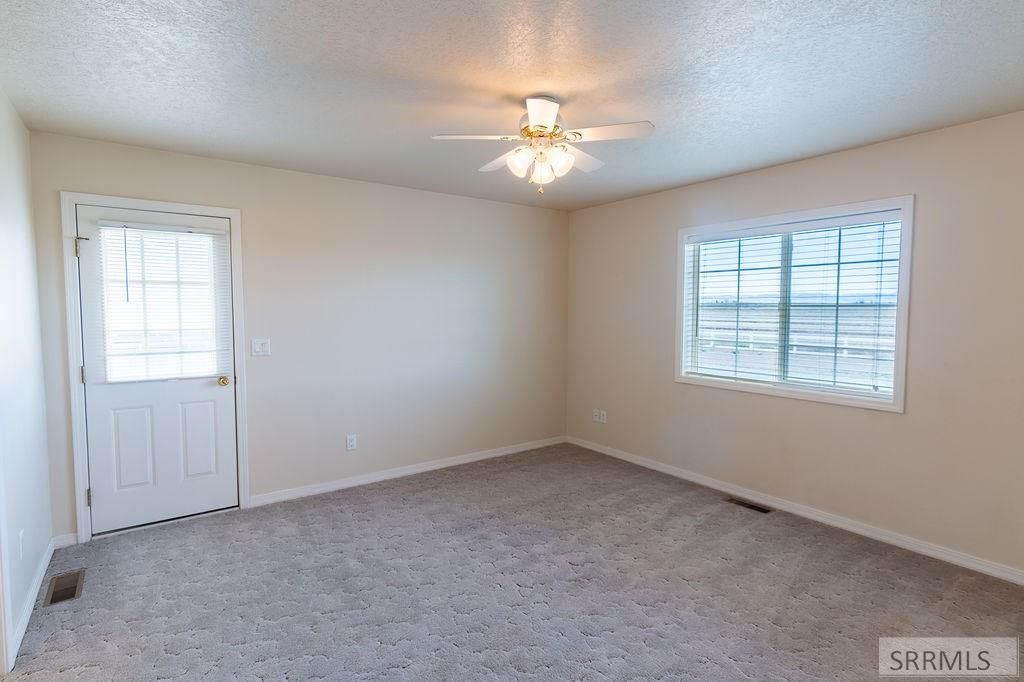 Image 40 of property listing at 6138 N 12th E, Idaho Falls, ID 83401