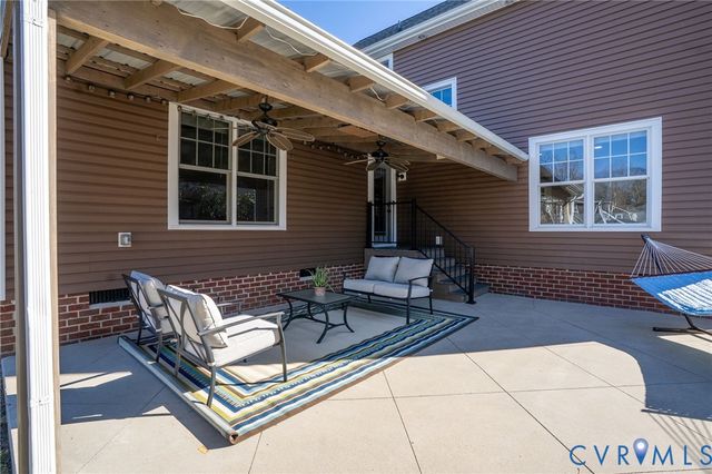 10928 Forest Trace Ln, Glen Allen, VA 23059