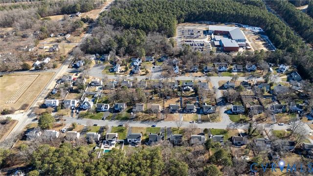 10928 Forest Trace Ln, Glen Allen, VA 23059