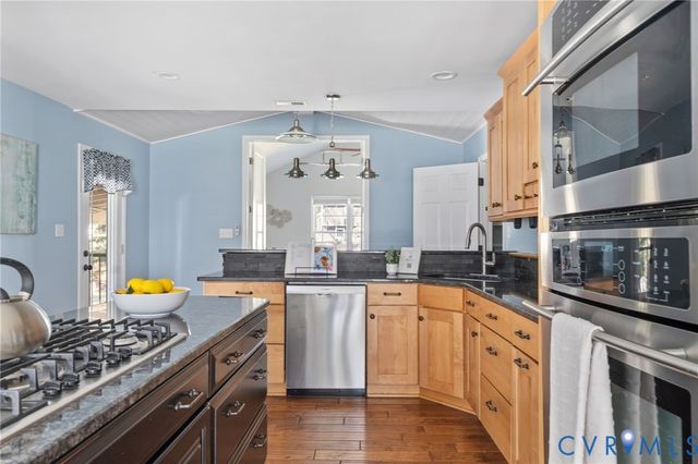 10928 Forest Trace Ln, Glen Allen, VA 23059