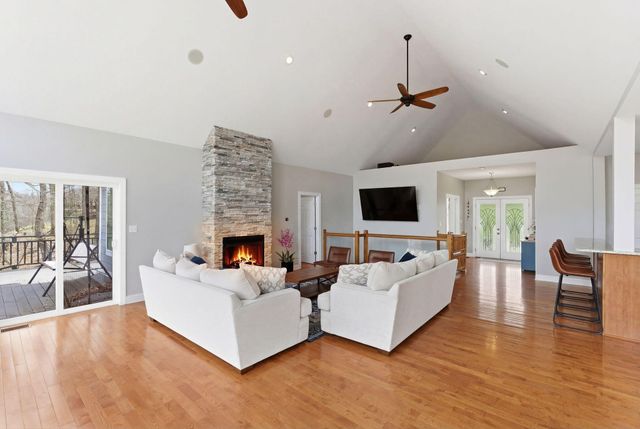866 Donmar Drive, Lancaster, KY 40444