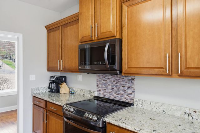 866 Donmar Drive, Lancaster, KY 40444
