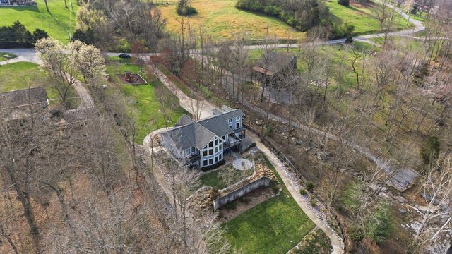 866 Donmar Drive, Lancaster, KY 40444