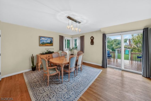 82 Duval St, Bridgewater Twp., NJ 08807