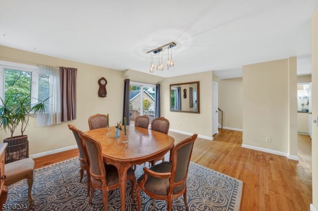 82 Duval St, Bridgewater Twp., NJ 08807