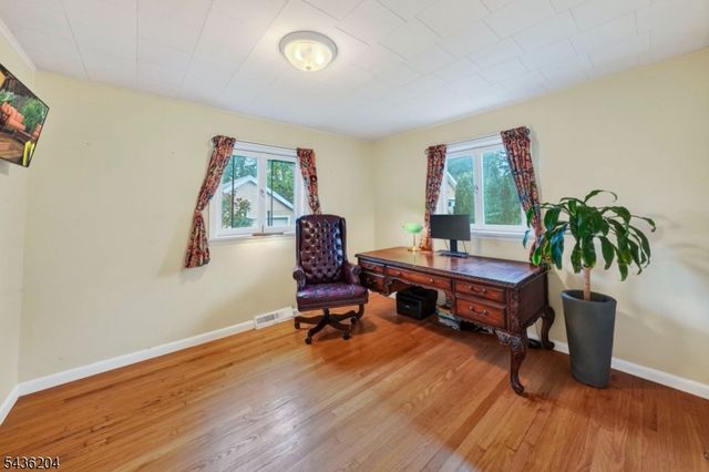 82 Duval St, Bridgewater Twp., NJ 08807