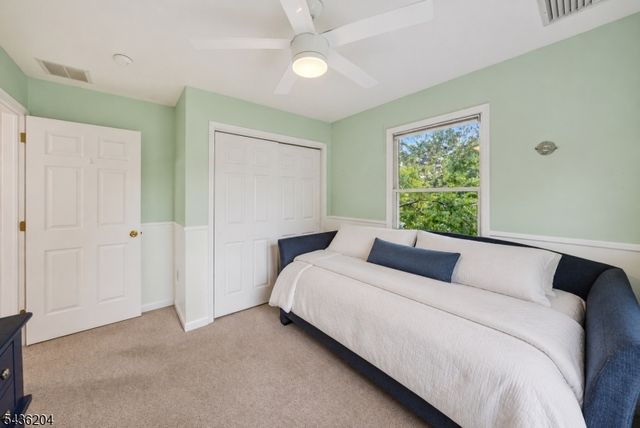 82 Duval St, Bridgewater Twp., NJ 08807