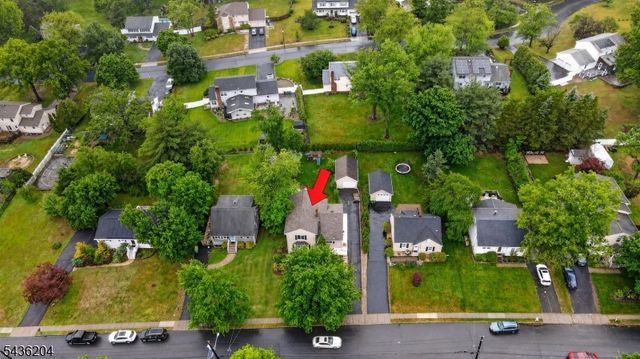 82 Duval St, Bridgewater Twp., NJ 08807