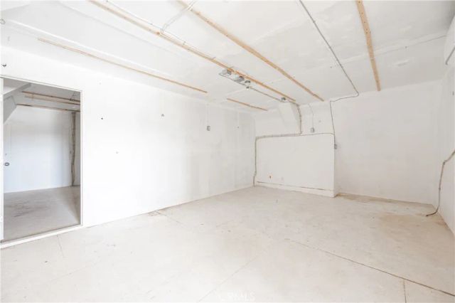 957 Sierra Hills Lane, Palmdale, CA 93550