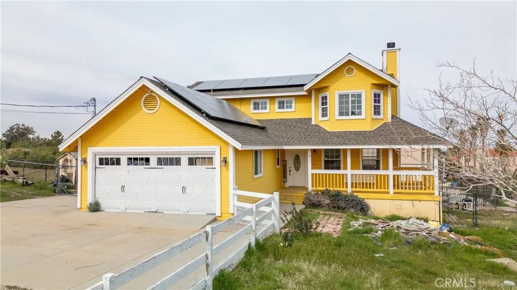 957 Sierra Hills Lane, Palmdale, CA 93550