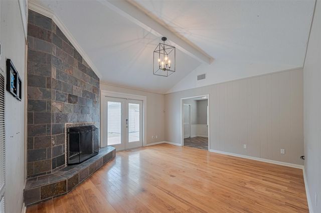 927 Carlingford Lane, Houston, TX 77079