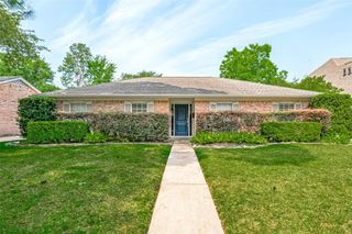 927 Carlingford Lane, Houston, TX 77079
