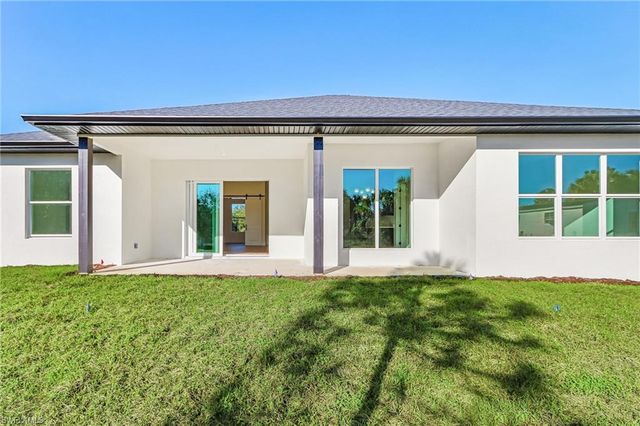 4446 8th ST NE, Naples, FL 34120