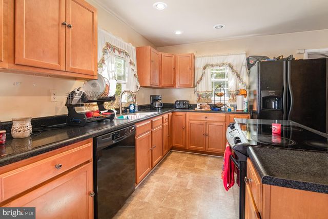 3615 ELMERTON AVE, Harrisburg, PA 17109