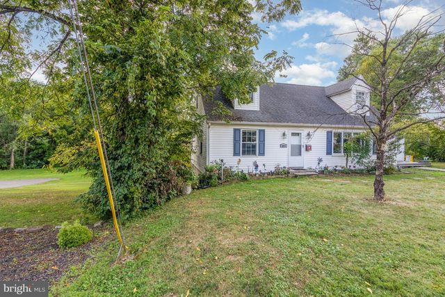 3615 ELMERTON AVE, Harrisburg, PA 17109