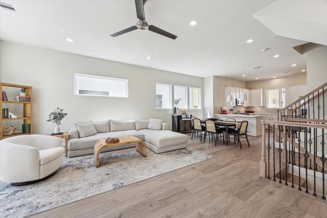 3073 Hicks Street, Houston, TX 77007