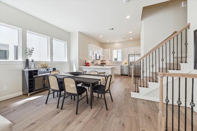 3073 Hicks Street, Houston, TX 77007