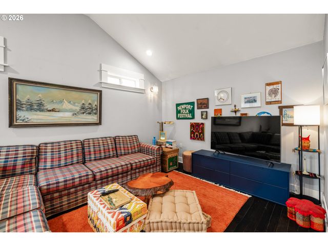 2026 Se INSLEY St, Portland, OR 97202