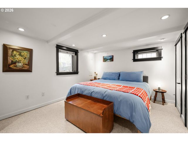 2026 Se INSLEY St, Portland, OR 97202