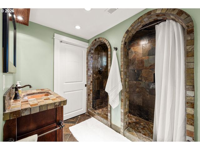 2026 Se INSLEY St, Portland, OR 97202