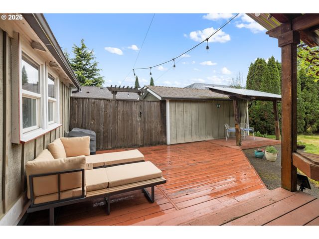 2026 Se INSLEY St, Portland, OR 97202