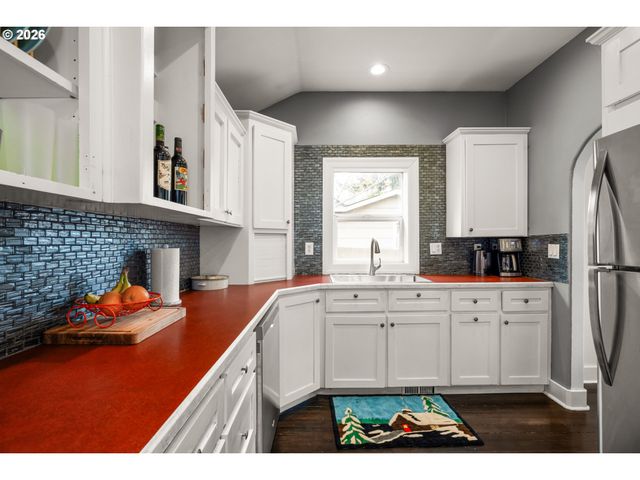 2026 Se INSLEY St, Portland, OR 97202