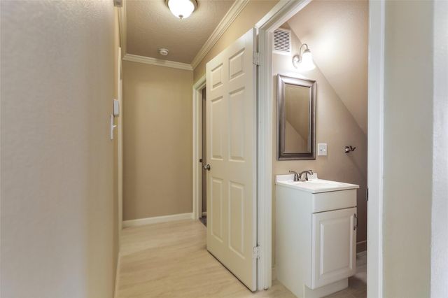 12506 Whittington Drive, Houston, TX 77077