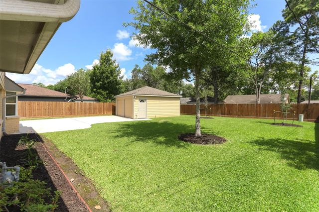 12506 Whittington Drive, Houston, TX 77077