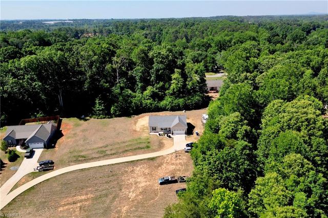 184 Watering Trough Road, Statesville, NC 28677