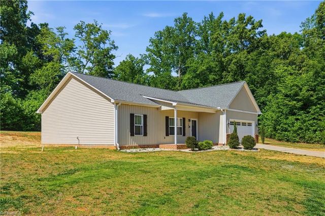184 Watering Trough Road, Statesville, NC 28677