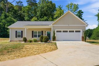 184 Watering Trough Road, Statesville, NC 28677
