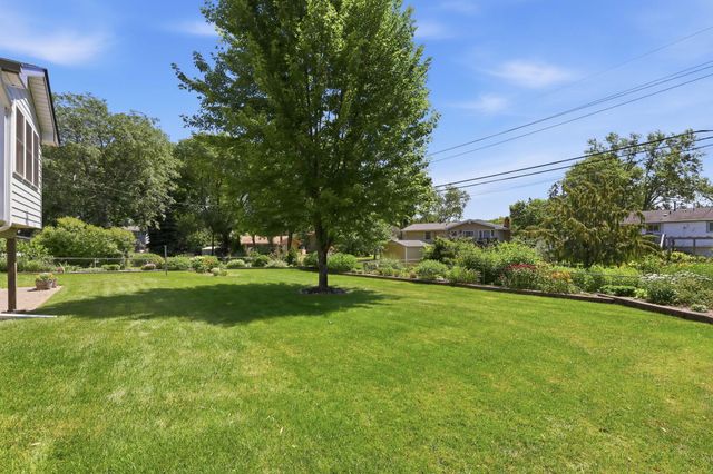 3904 Maryland Avenue N, New Hope, MN 55427